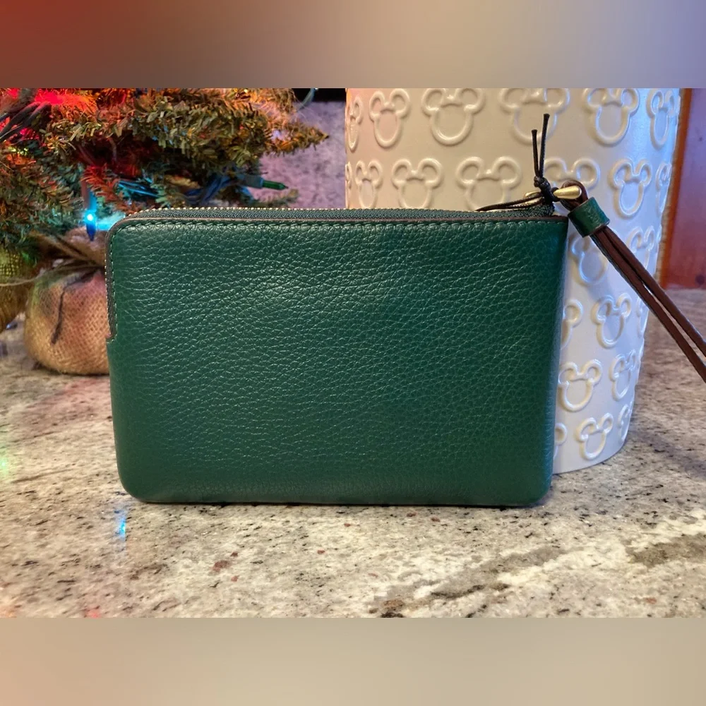 Disney X Coach Corner Zip Wristlet With Sled Motif - NWT - Picture 7 of 8